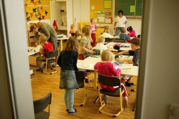Blick in ein buntes Klassenzimmer